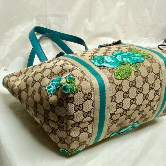 (SOLD) Vintage, Gucci, Rare, GG Coated Canvas with Teal Leather Shoulder Strap - Picture 6 of 12